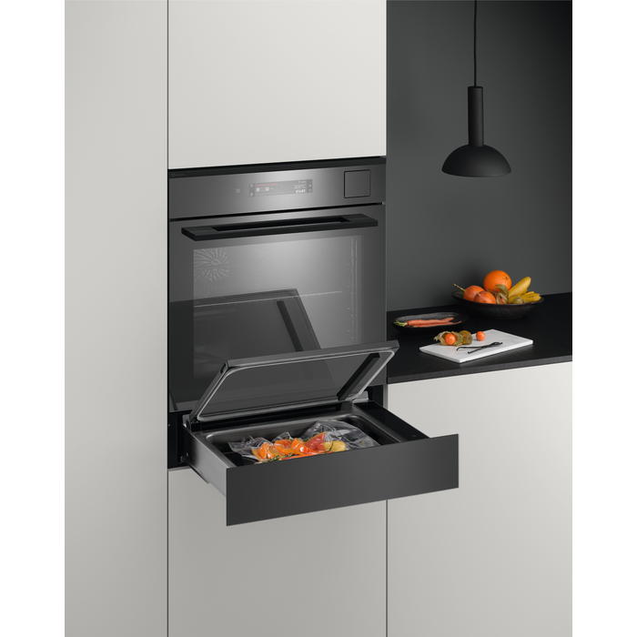 Electrolux Vakuumierschublade, Schwarz-Spiegel-Vollglasfront, VAC140PL